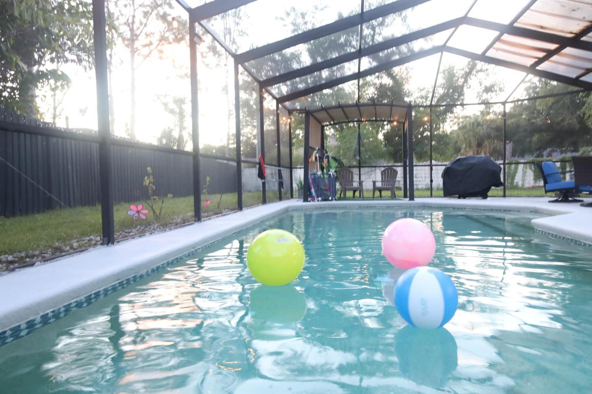 Boho Oasis With Pool- Paradise For Work & Fun Τάμπα Εξωτερικό φωτογραφία